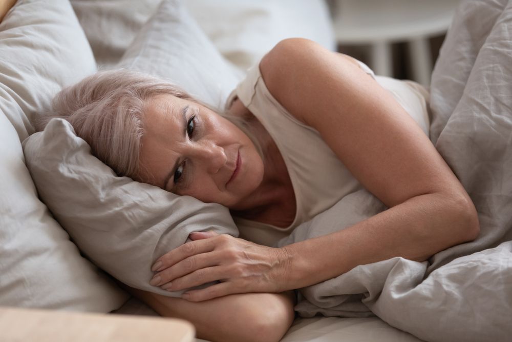 Managing common sleep problems for seniors