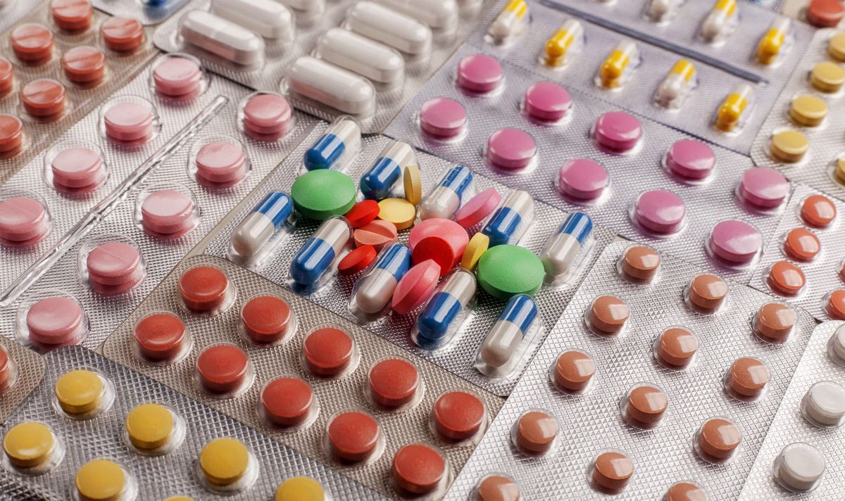 How seniors can effectively manage their medications