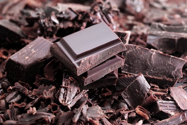 Benefits of dark chocolate for seniors