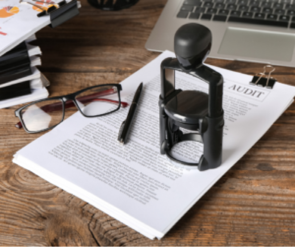 How to Handle Multiple Signers with a Mobile Notary in Los Angeles