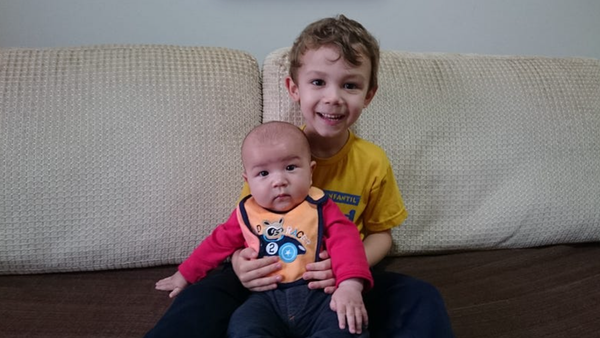 Raising a bilingual child as a non-native speaker