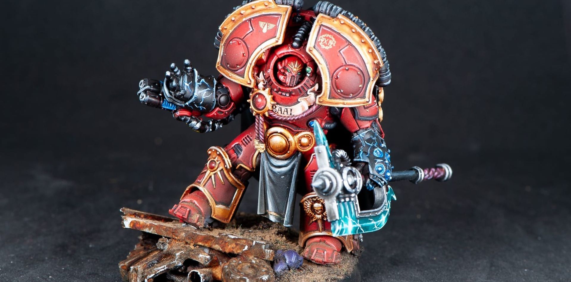 Showcase ++ Horus Heresy: Blood Angels Saturnine Praetor