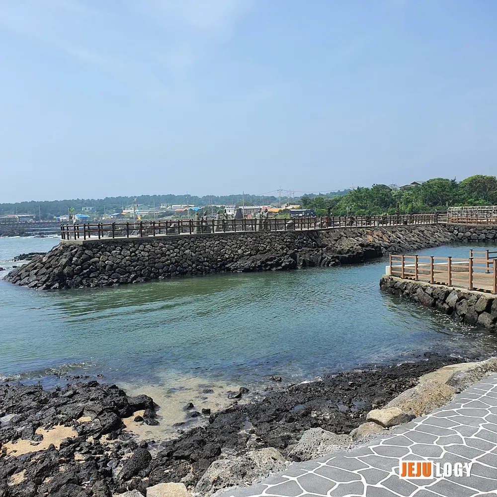 [1] Onpyeong-dong Port, looking out across the basalt breakwater. — webp_20200804_112310.webp