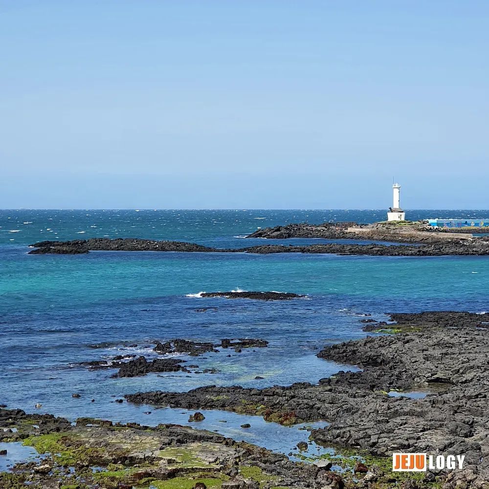 Gwideok Gwaemul Hill and the Legend of Yeongdeung Halmang, the Wind Goddess of Jeju