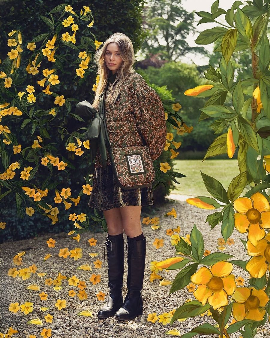 Julia Simas for Farmrio