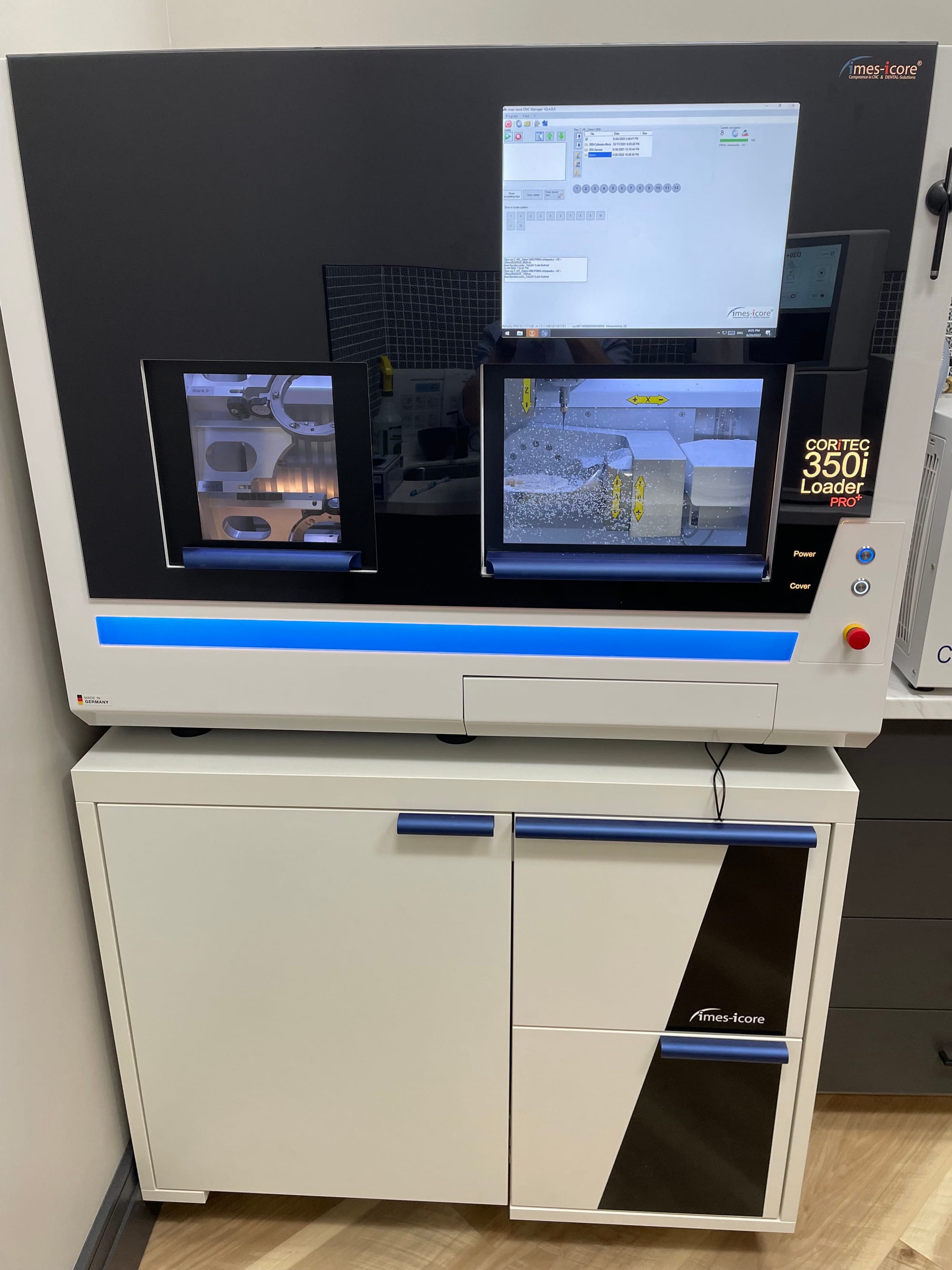 iMes iCore milling machine cutting crowns and bridges