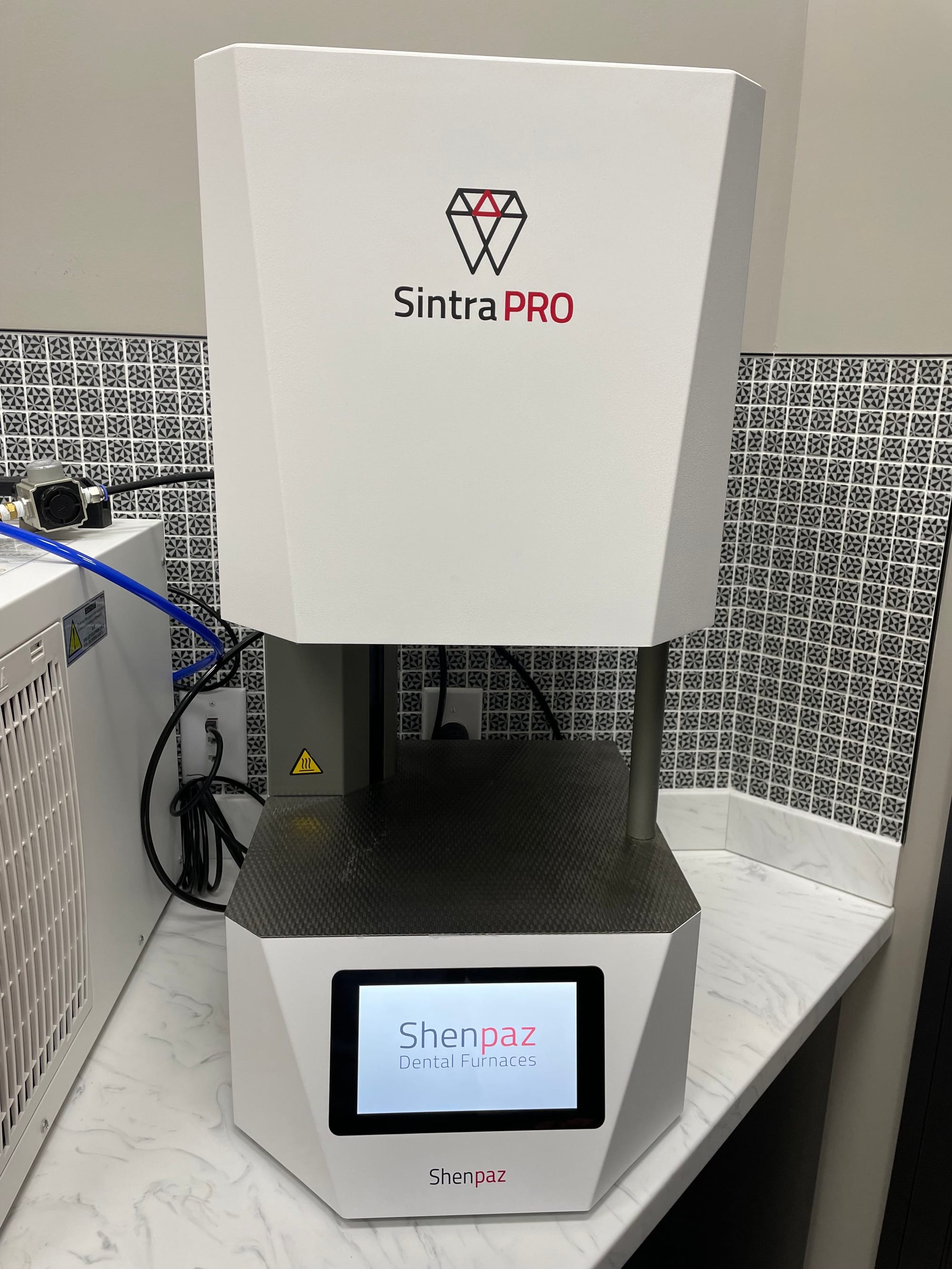 Zirconia crowns sintering to full strength in the dental furnace