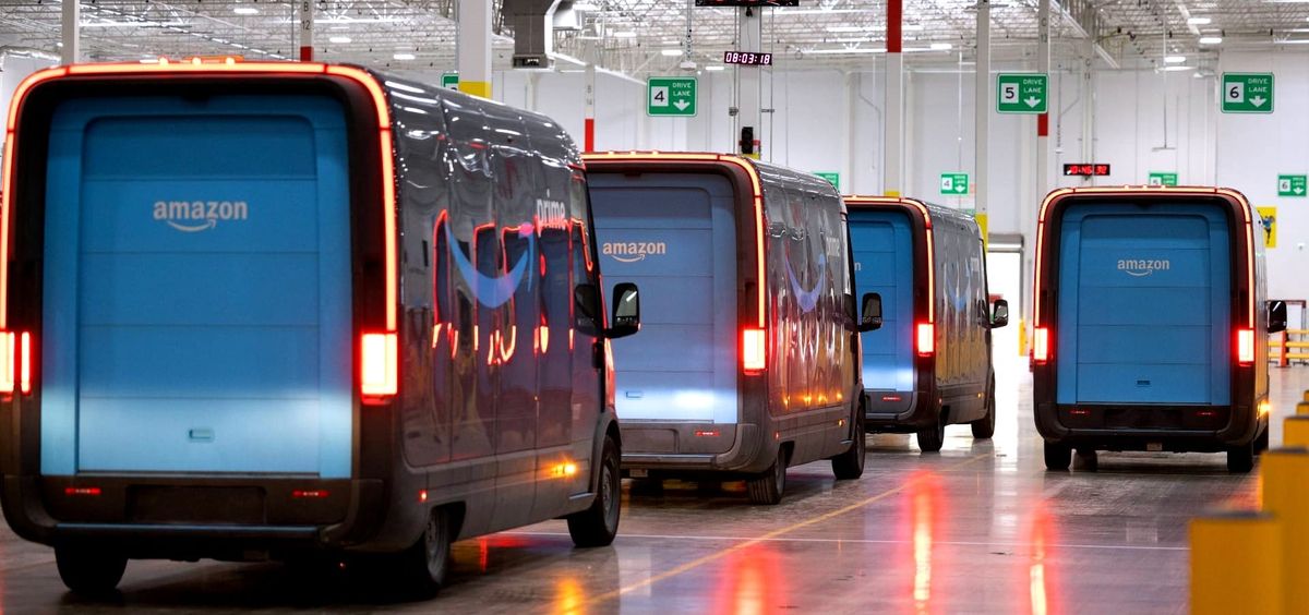 Tesla Misses FSD Hardware Commitment, Amazon Sends Rivian e-Cargo Fleets
