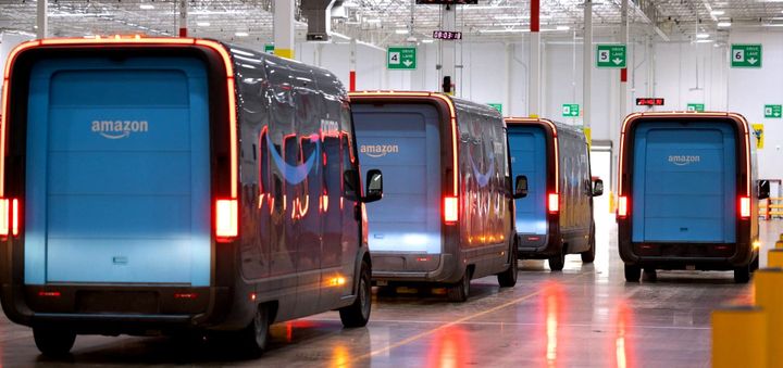 Tesla Misses FSD Hardware Commitment, Amazon Sends Rivian e-Cargo Fleets