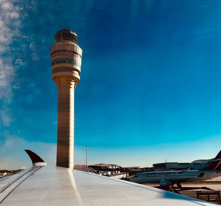 FAA Cuts 6% Flights at 40 U.S. Hubs