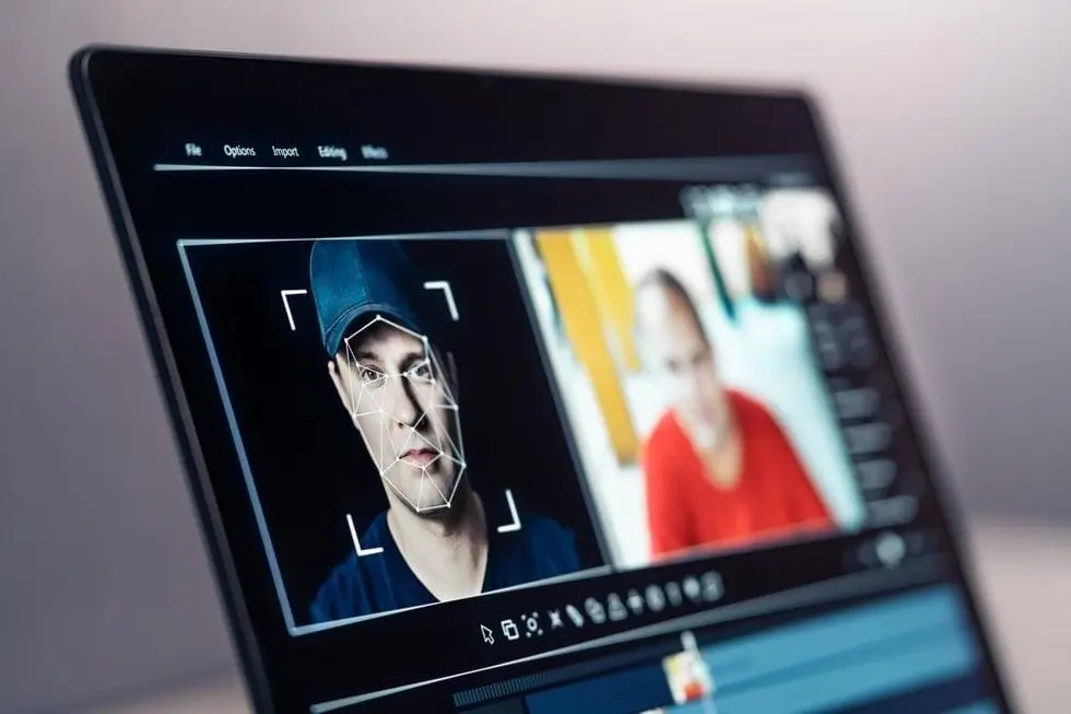 AI Can Spread Fake Information