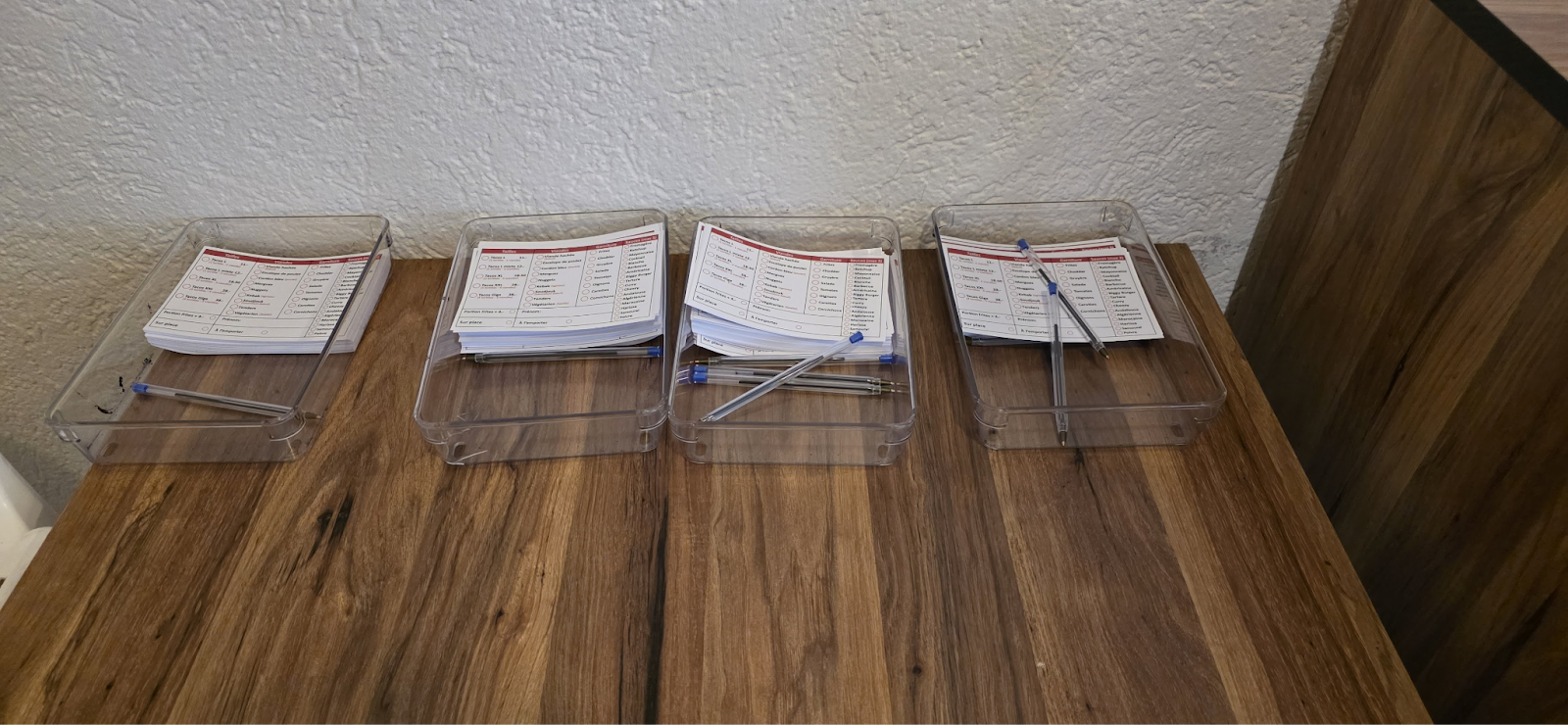 Des formulaires de commande pour french tacos au Giga Tacos de Lausanne