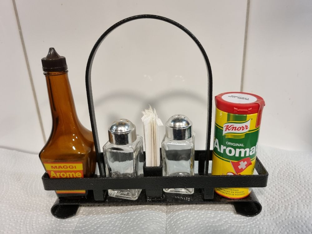 Présentoir à condiments chez New Adoc
