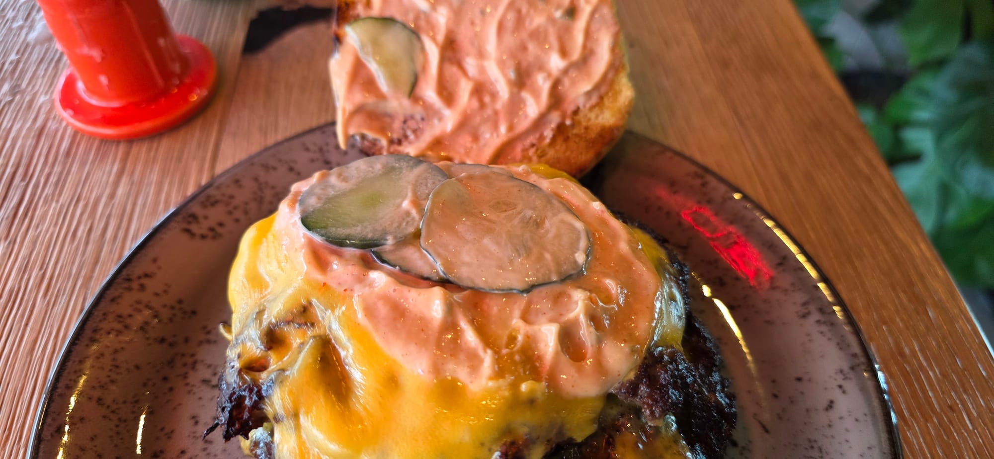 Intérieur du burger chez Shed