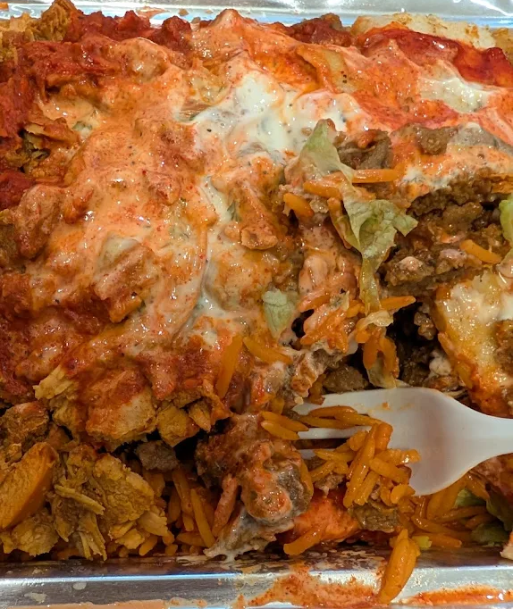 Un chicken over rice New Yorkais