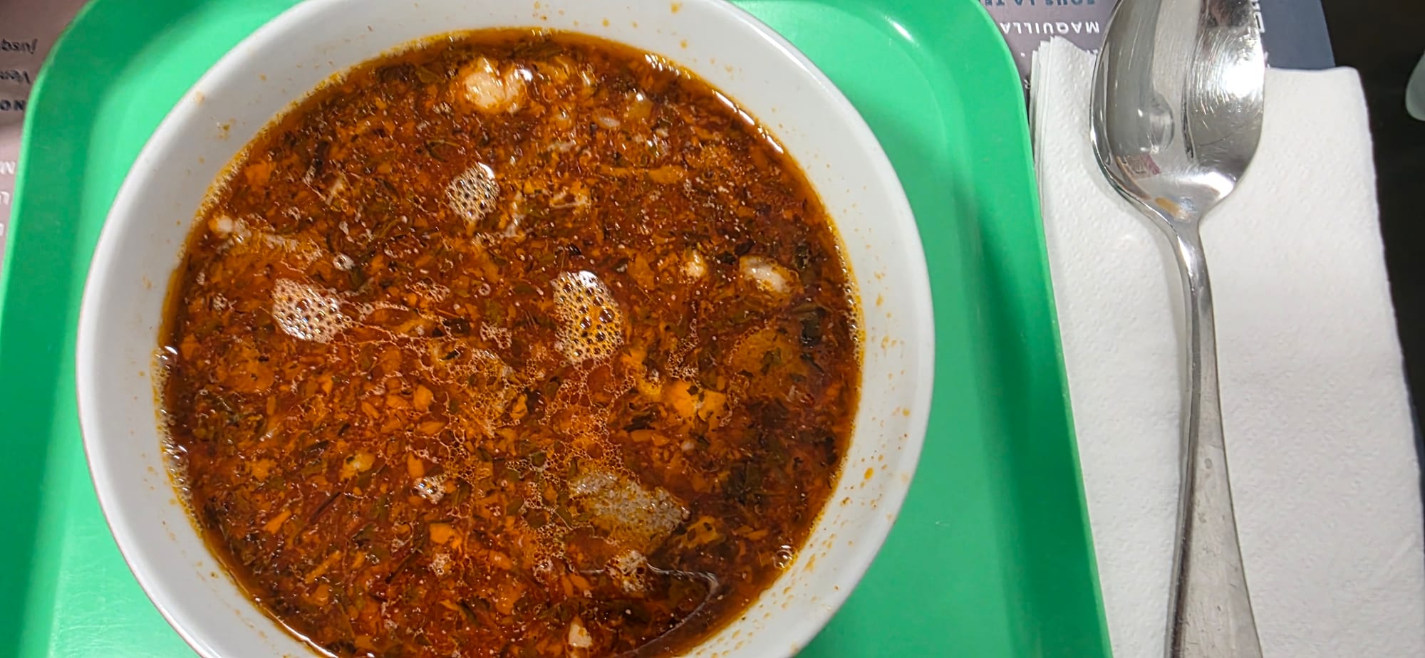 Une soupe traditionnelle turque appelée paça.