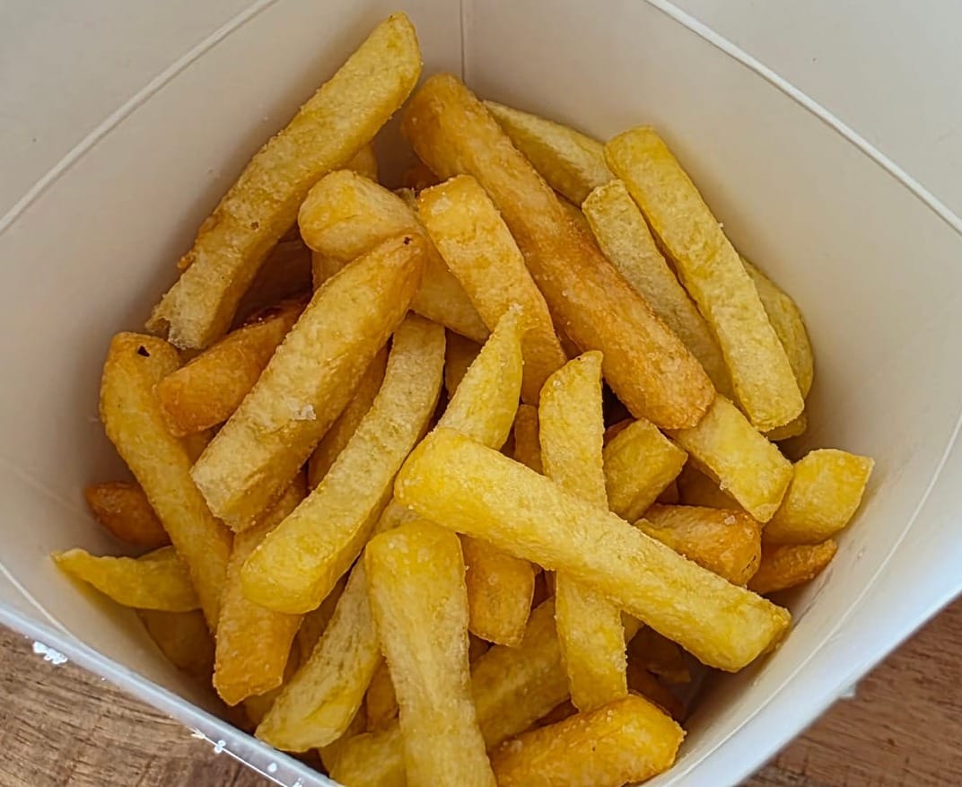 Les frites à la Casa Portuguesa de Romanel.