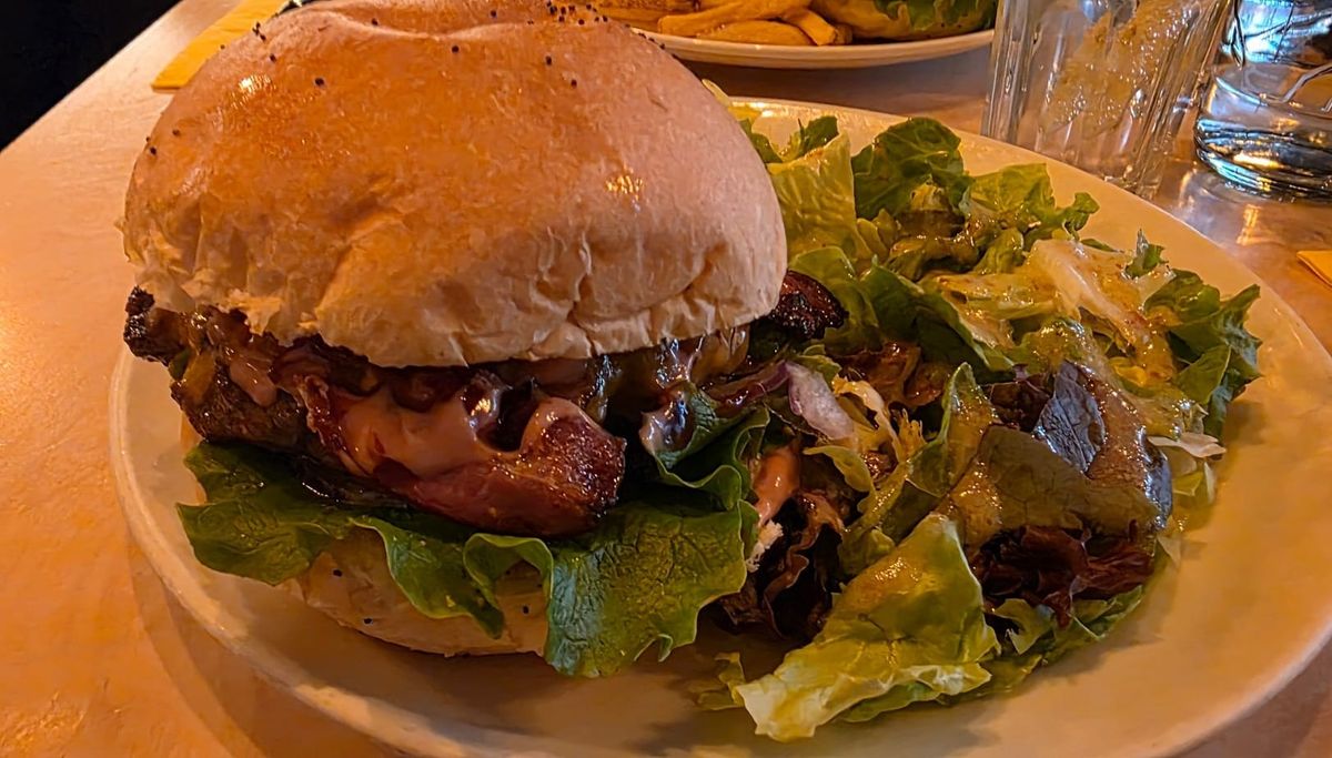 Un burger de chez Inglewood à Lausanne. 