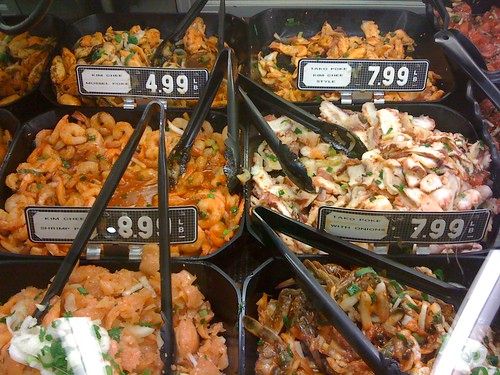 Hawaiian Poke Bar in Maui Grocery Store