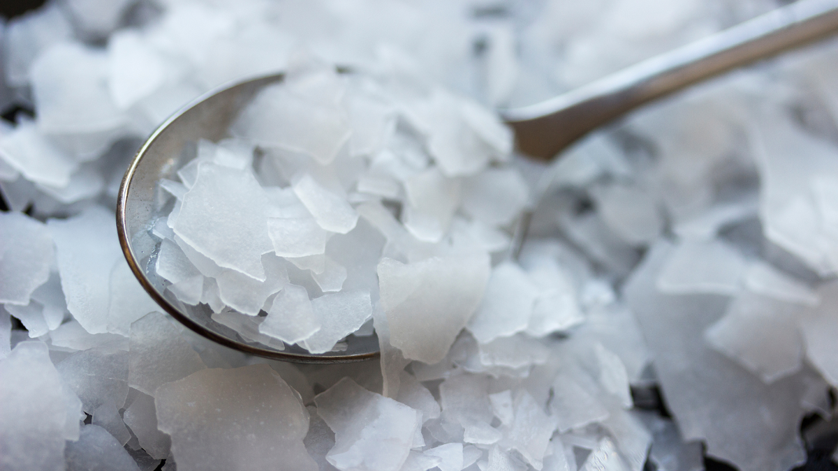 How to Make Magnesium Oil & Save 90%