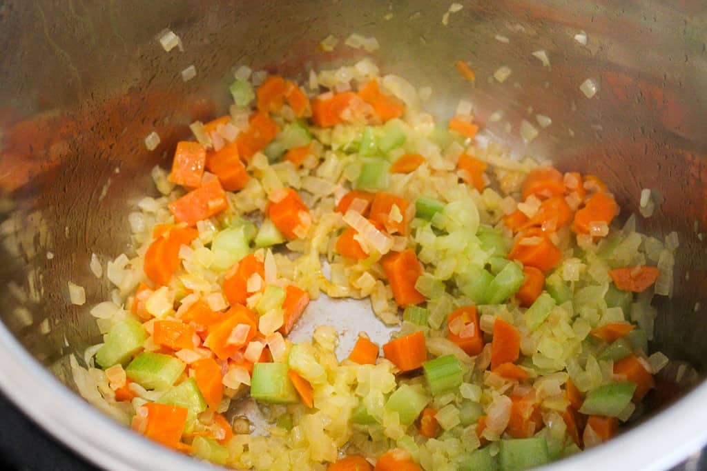 Minestrone-pressure-cooker-saute