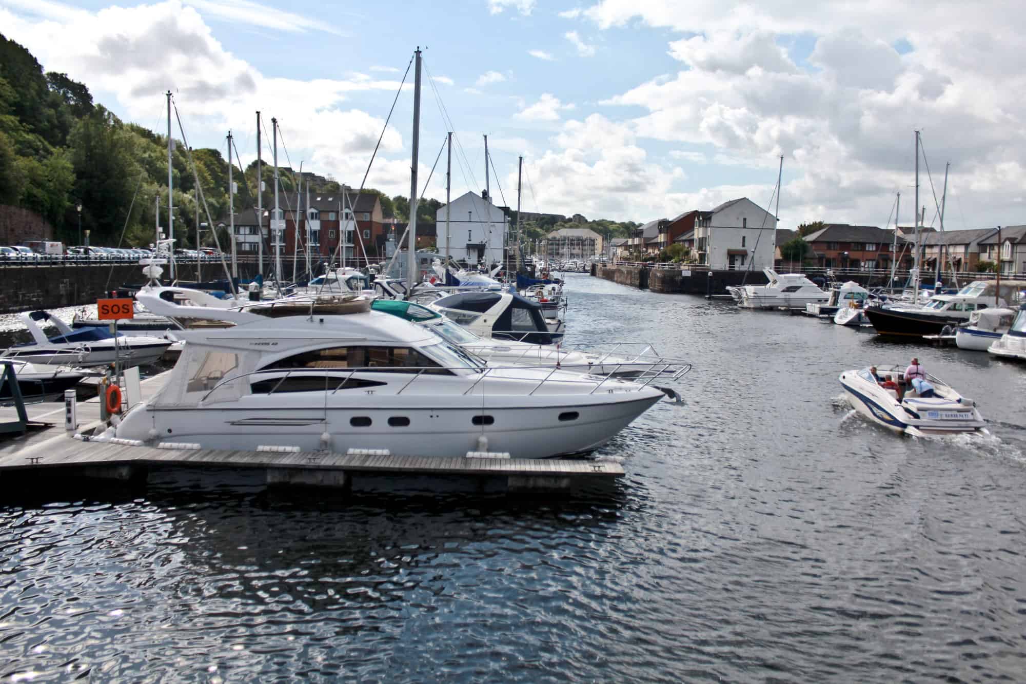  Cardiff Bay marina