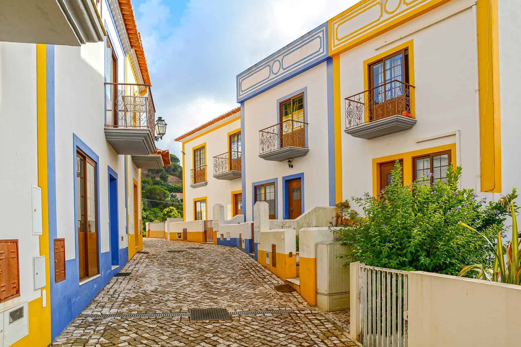 Buying a property in Portugal: Portugal's typical townhouse
