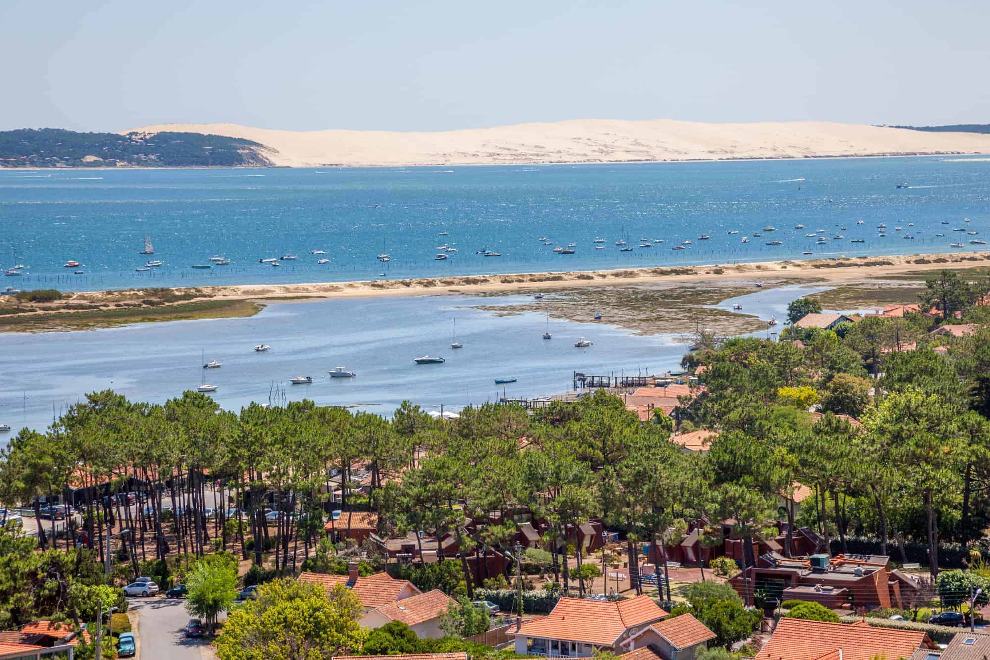 Arcachon Bay 60KM from Bordeaux