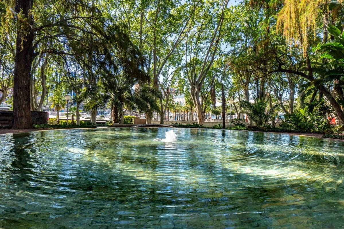 Fountain Oasis the Paseo del Parque in Málaga