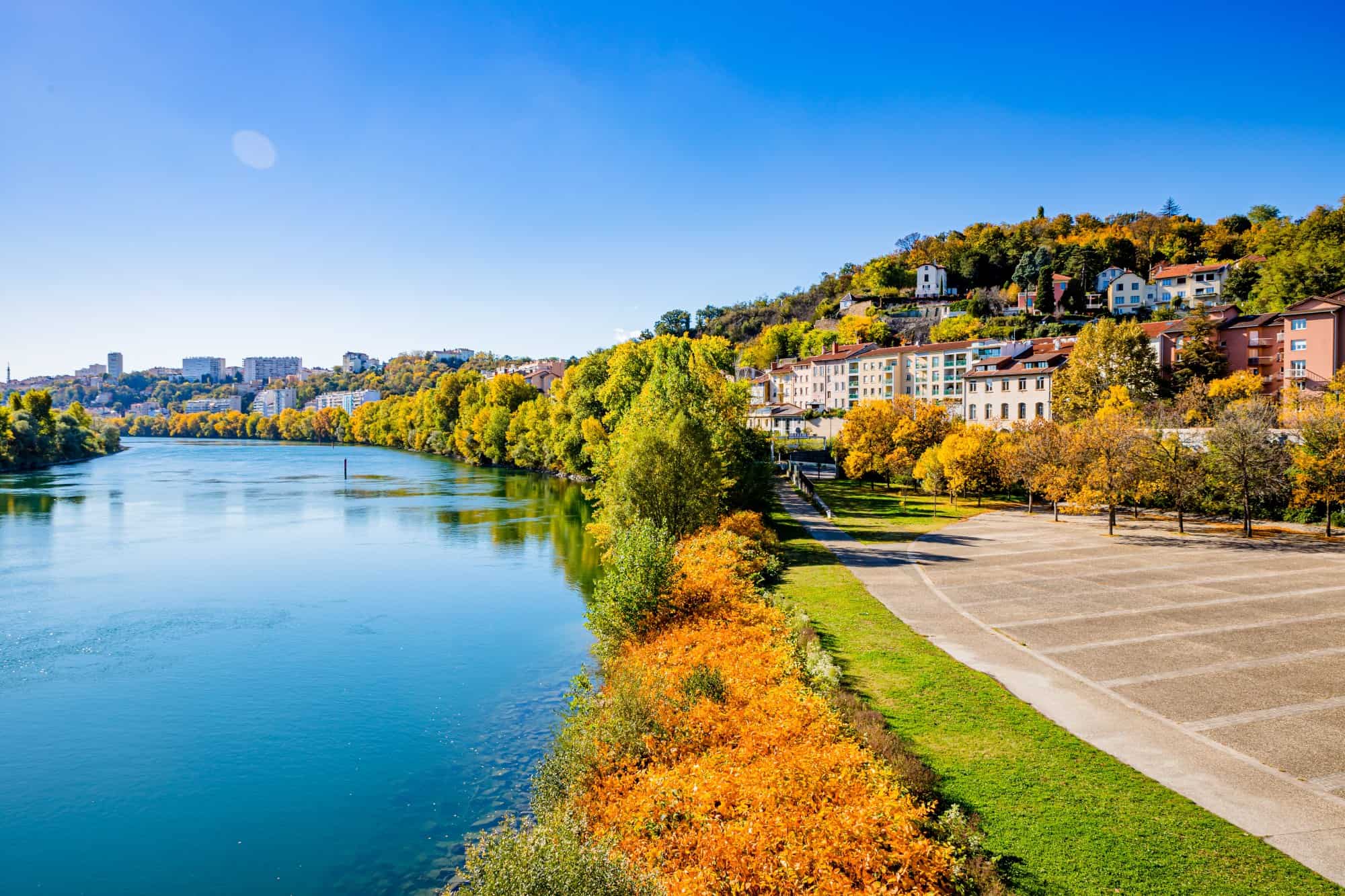 Living in Auvergne-Rhone-Alpes
