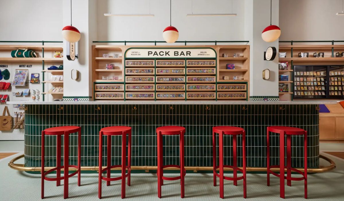 Poké Court Flagship