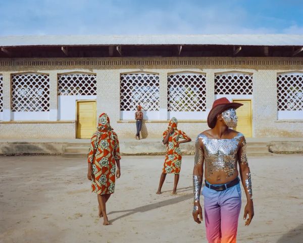 Borduurscapes, Urania’s Mirror & The Great Barrier Reef