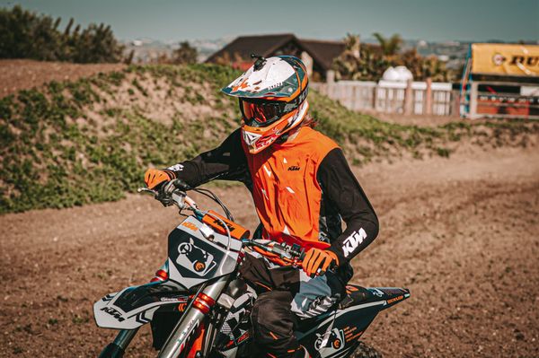 Tobias Peuckert im Interview: Biker mit Herz, Unternehmer mit Vision