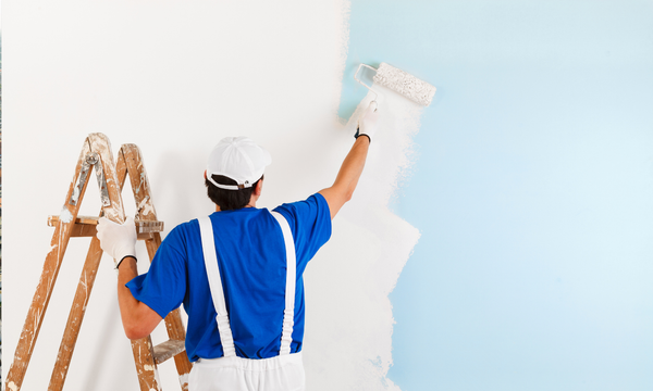 Neuer Anstrich für dein Zuhause? Worauf du bei der Wahl eines Malers in Bayern achten solltest