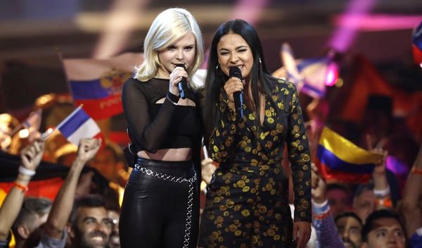 Sisters Madonna ESC