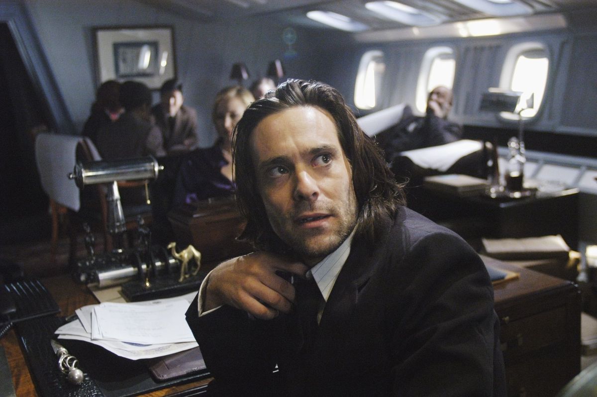 Epistemology of the Closet: Battlestar Galactica (Ronald D. Moore, 2004 - 2009)