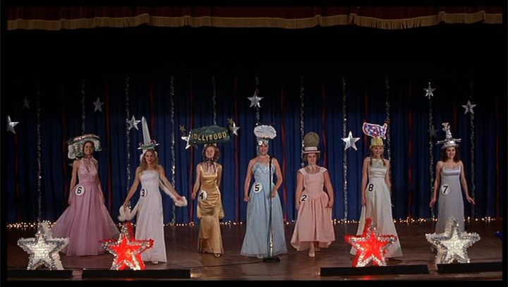 Enough Is Just A Little Bit More: Drop Dead Gorgeous (Michael Patrick Jann, 1999)