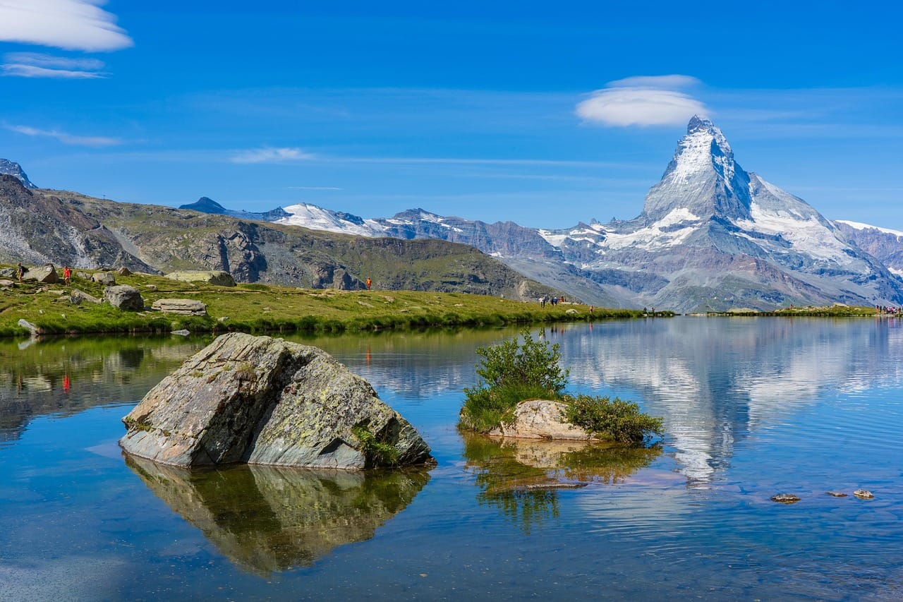 The Matterhorn reflected in Stellisee, Switzerland — photograph by ChiemSeherin / Pixabay