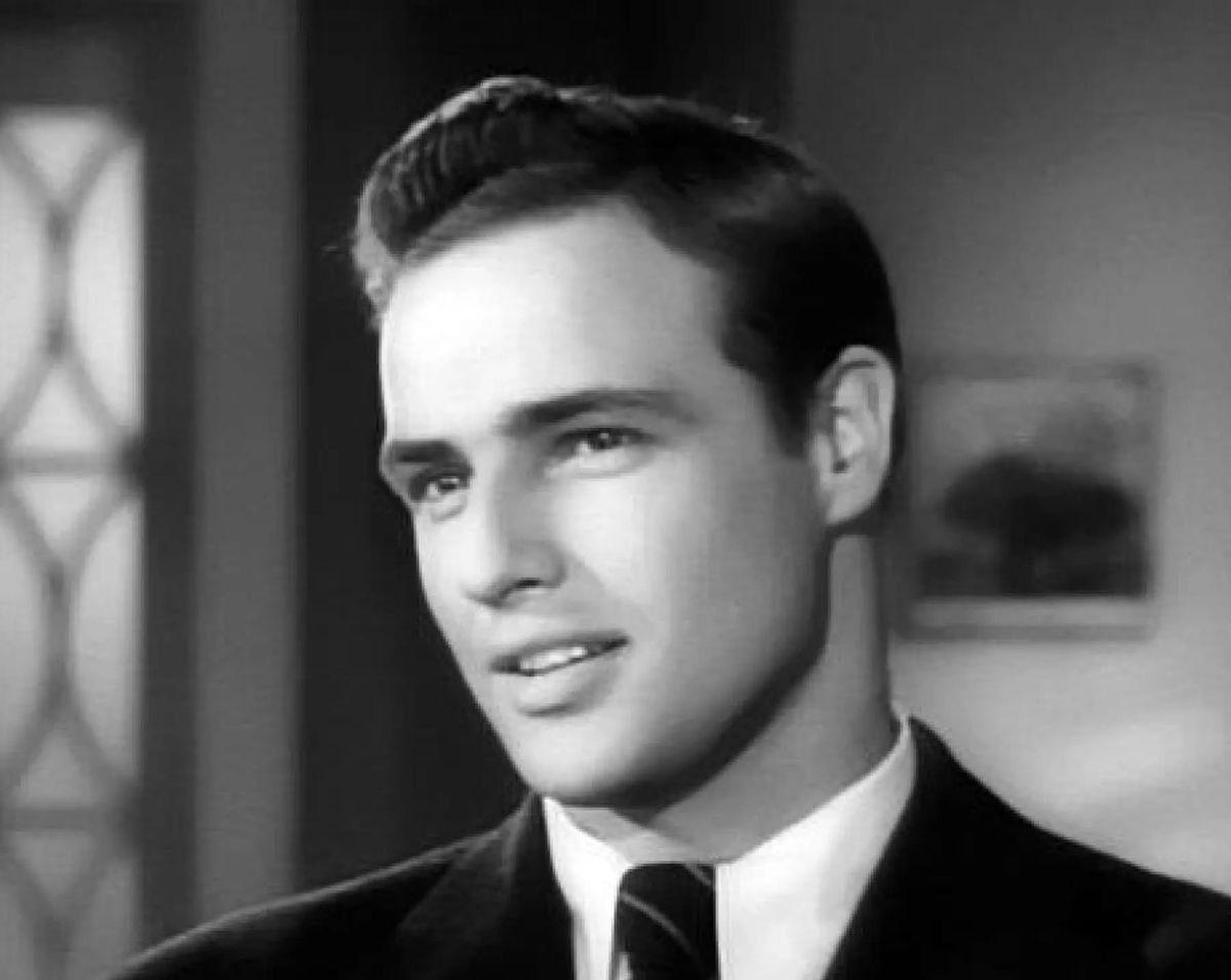 Mother of the Week, Yahya Abdul-Mateen II, and Marlon Brando doing gay s**t