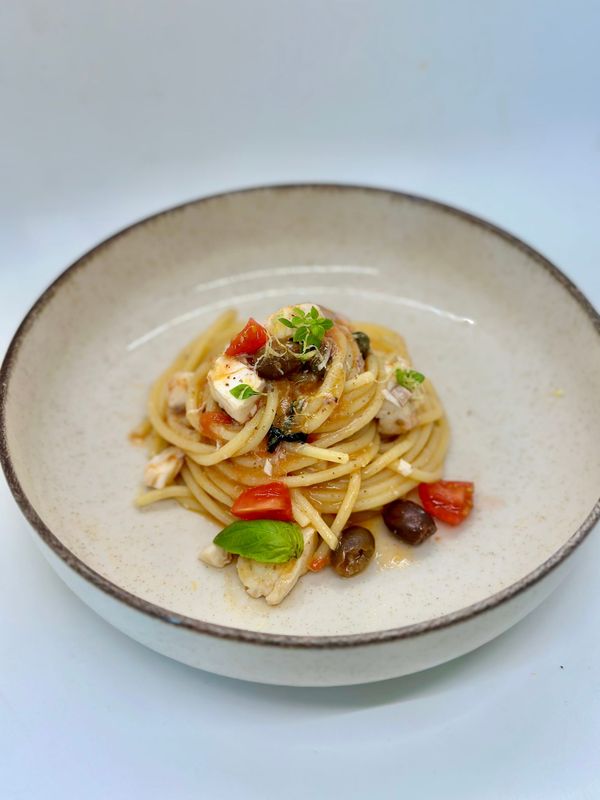 Pasta con Orata e Pomodorini