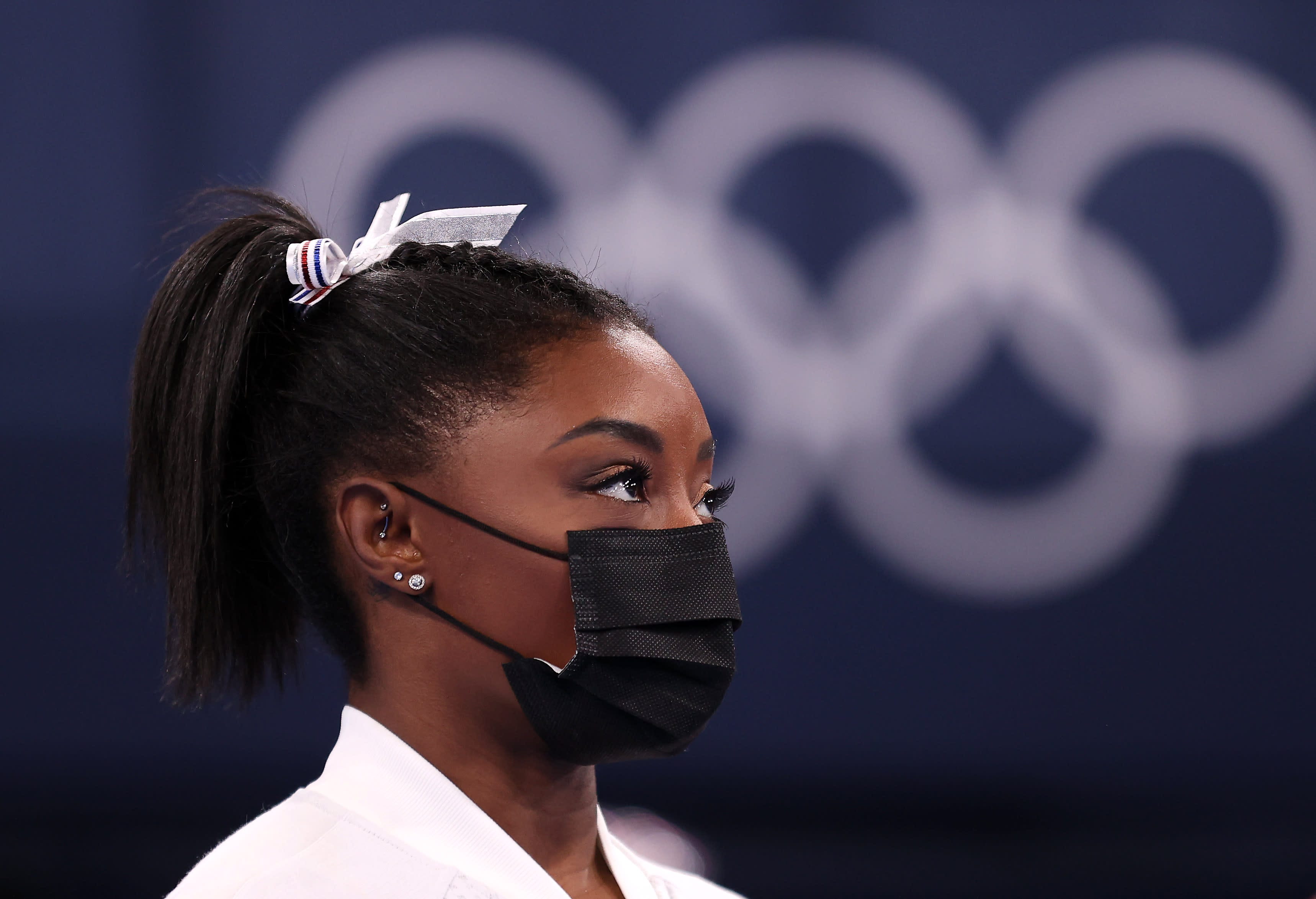 Simone Biles focusing on mental health—how to tell if you need a break