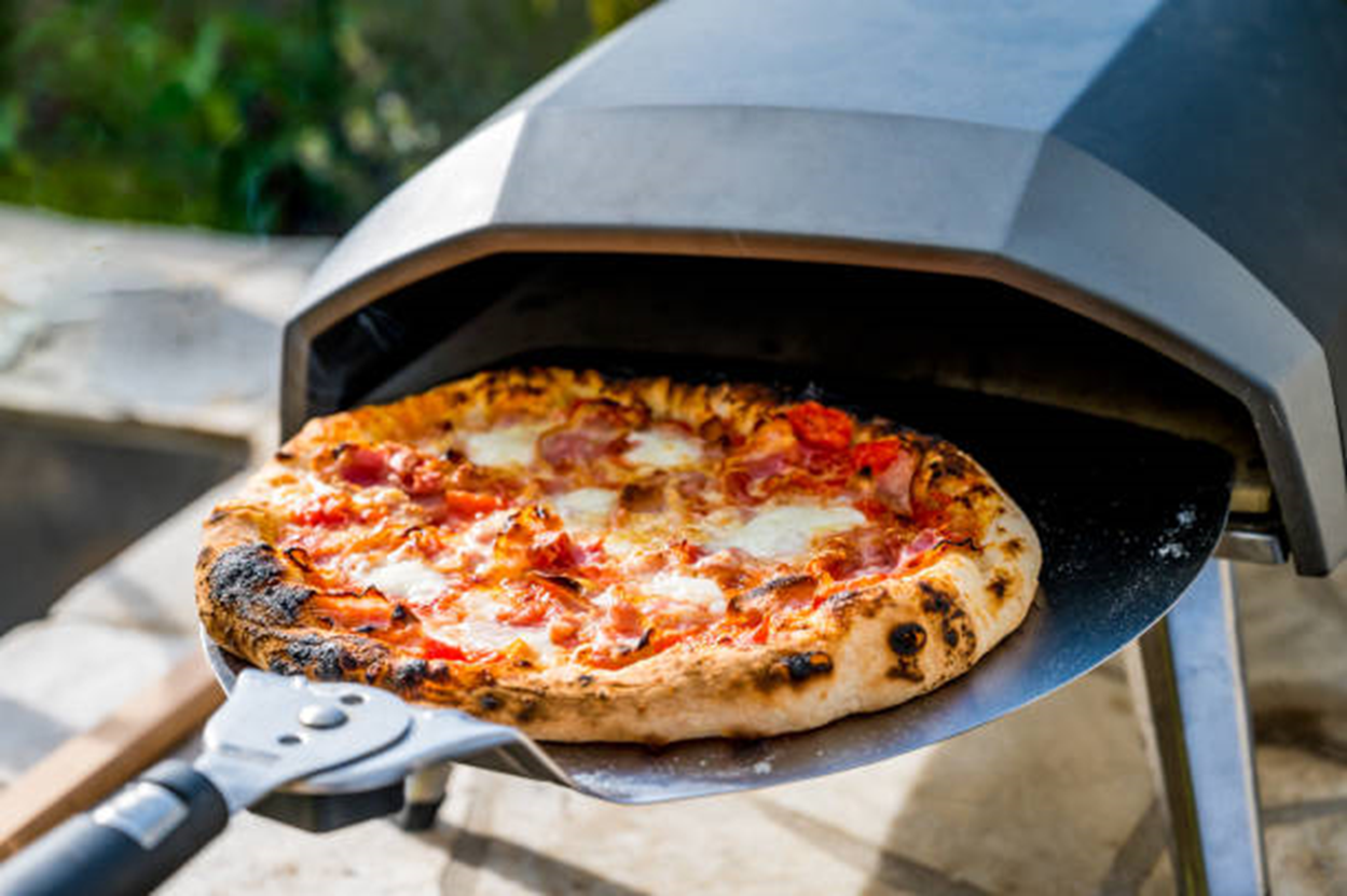 Outdoor Pizza Ovens