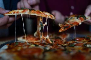 4 Best Electric Pizza Oven for Indoor