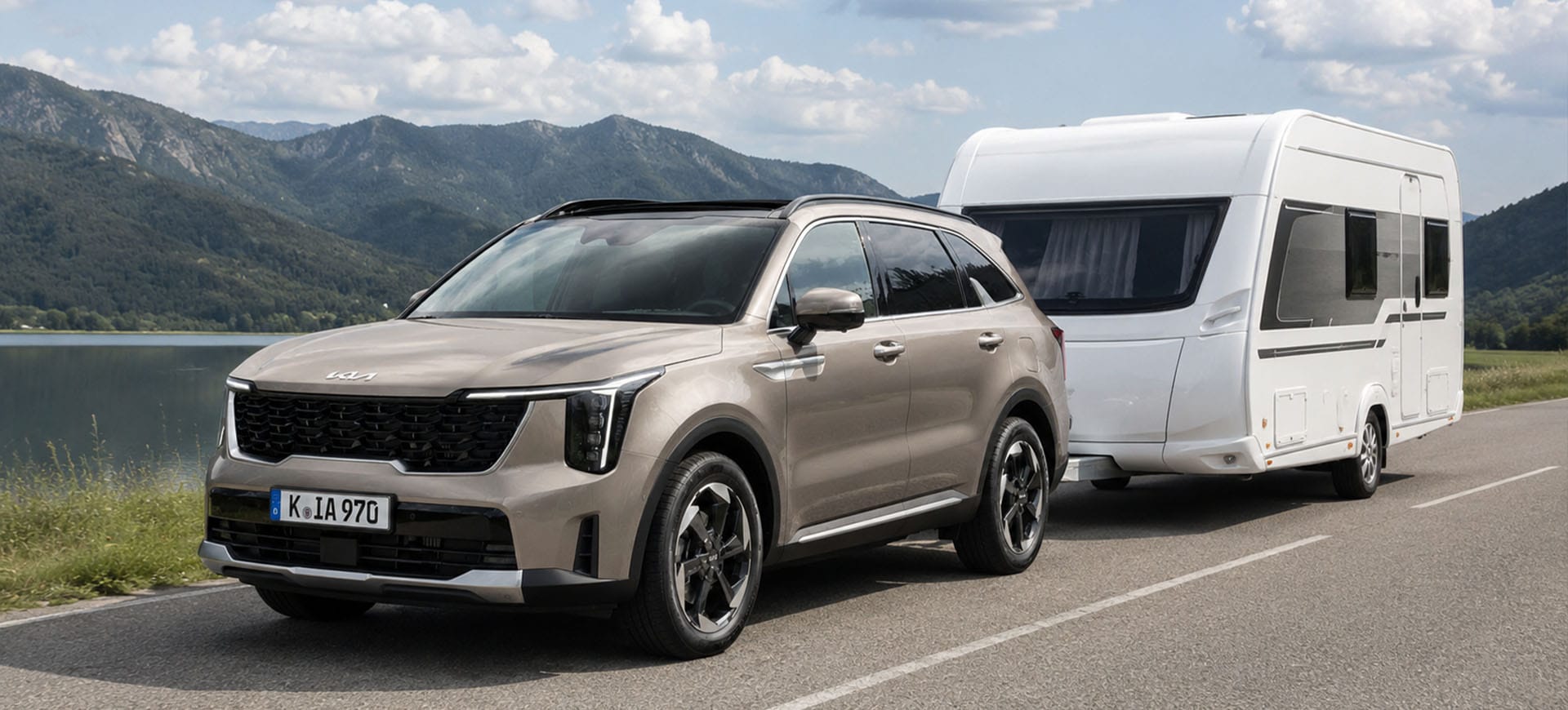 Kia Sorento plug-in hybride SUV trekt caravan