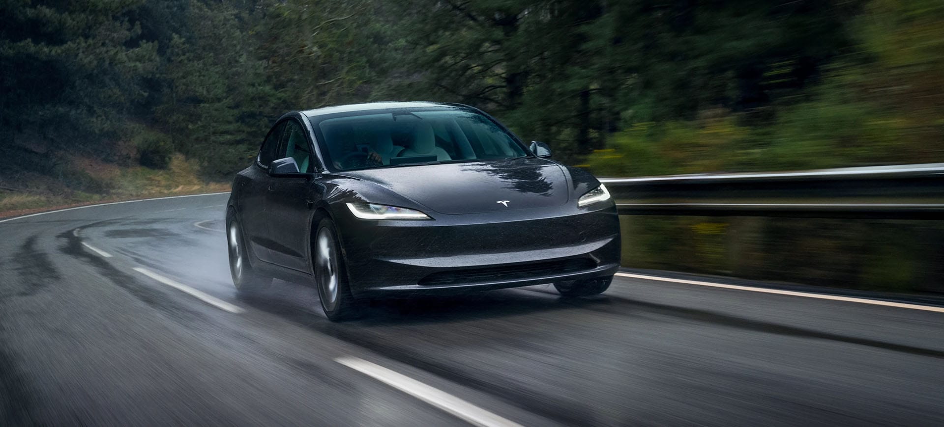 Tesla Model 3 — Tesla Model 3 elektrische taxi stil interieur