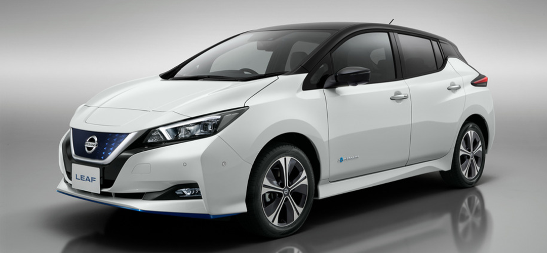 Nissan Leaf elektrische occasion zijaanzicht