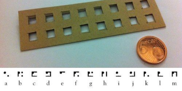 𝗪𝗿𝗶𝘁𝗶𝗻𝗴 𝗶𝗻 𝘁𝗵𝗲 𝗗𝗮𝗿𝗸: 𝗧𝗵𝗲 𝗜𝗻𝗴𝗲𝗻𝗶𝗼𝘂𝘀 𝗡𝘆𝗰𝘁𝗼𝗴𝗿𝗮𝗽𝗵 𝗼𝗳 𝗟𝗲𝘄𝗶𝘀 𝗖𝗮𝗿𝗿𝗼𝗹𝗹