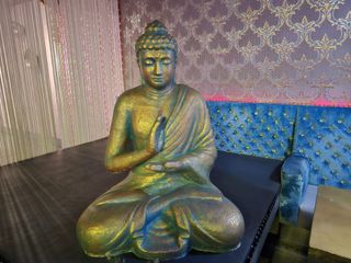 Silk Lounge: Vancouver’s Hidden Gem for Opulent Indian Fusion Dining & Tiffins