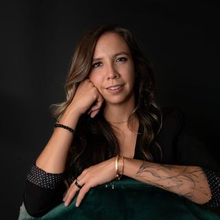 Meet Julia McCoy’s Digital Twin