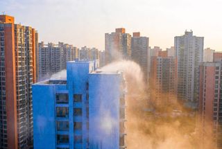 China’s Rooftop Mist Cools Cities Effectively